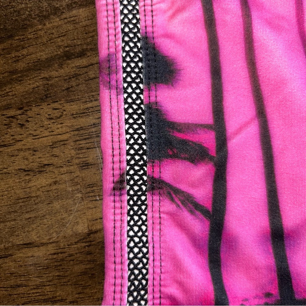NWT BETSEY JOHNSON performance legging sz small - Picture 3 of 8